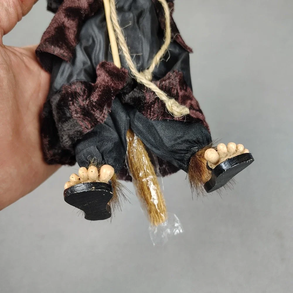 Vintage Halloween Witch Decoration Light Up Eyes + Laugh CREEPY German NOS Works